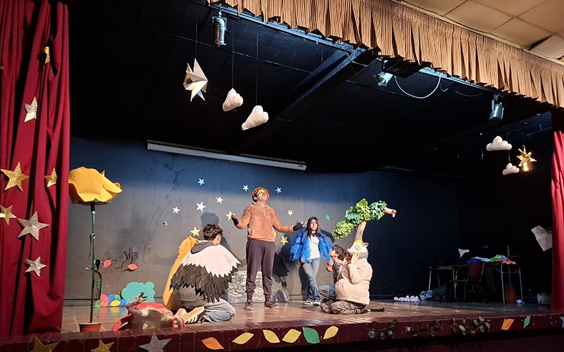 Los alumnos del Taller de Teatro presentaron obra “El Rey León”