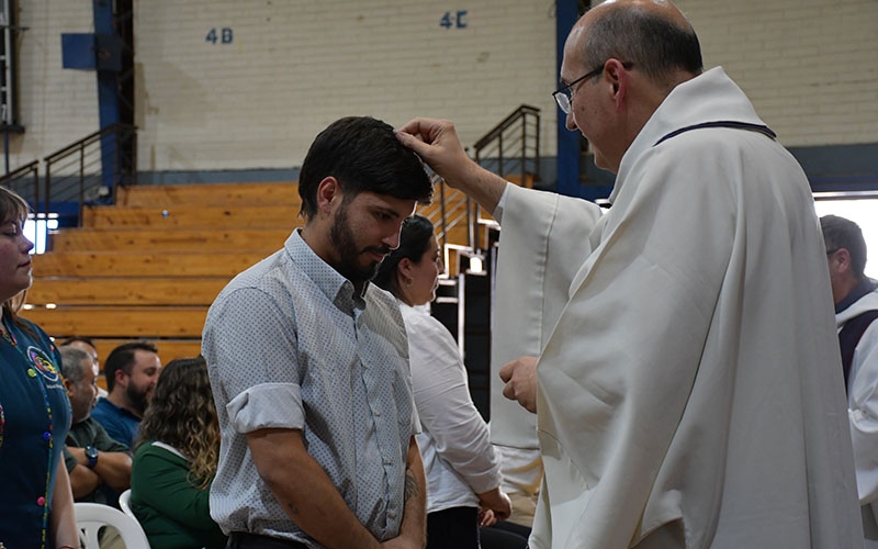Profesores vivieron Liturgia de Ceniza