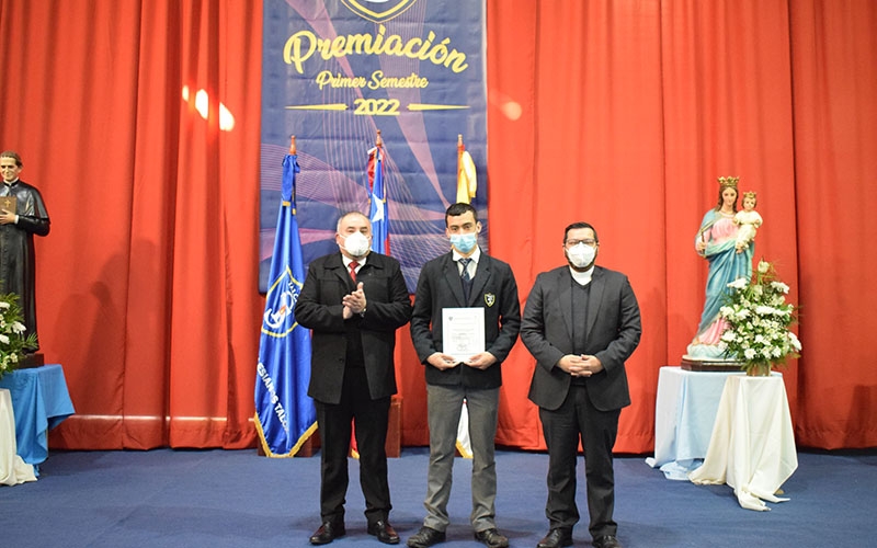 Ceremonia de Premiación Primer Semestre 2022 en el CEST