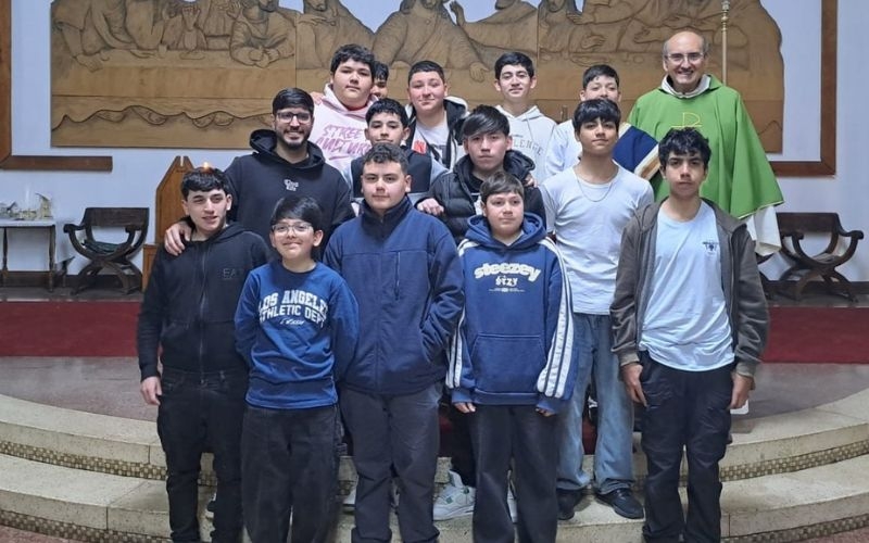 Octavos básicos participaron en Eucaristía Familiar