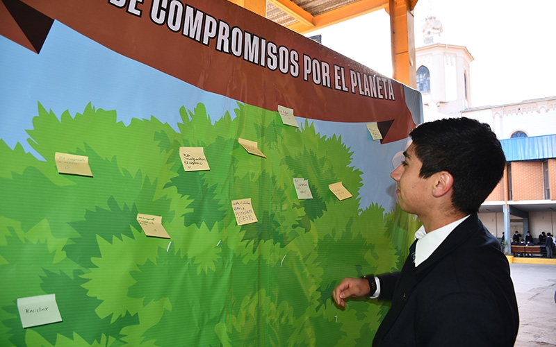 Compromiso por el Cuidado del Planeta y el Agua